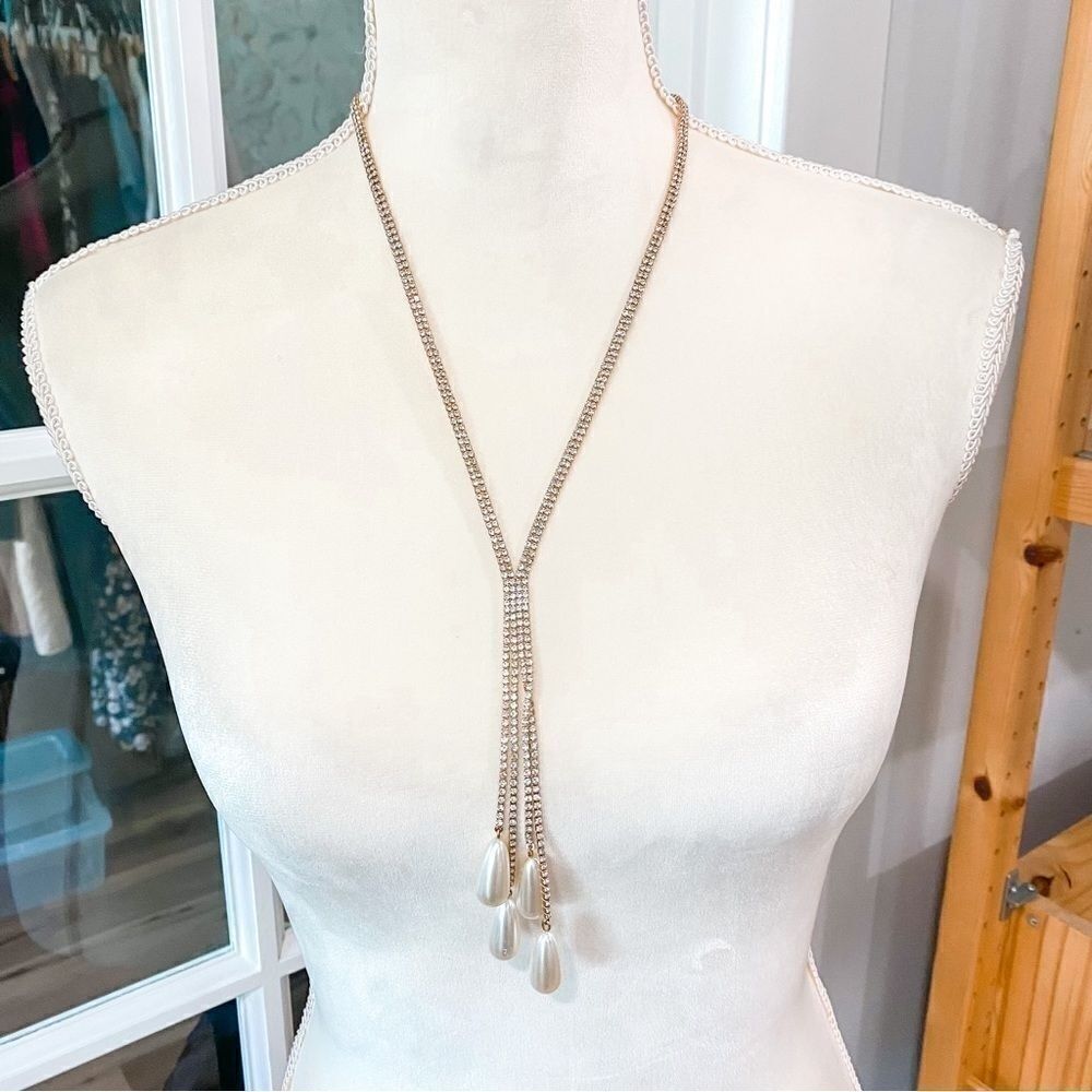 3/$20 Gold tassel pendant costume jewelry